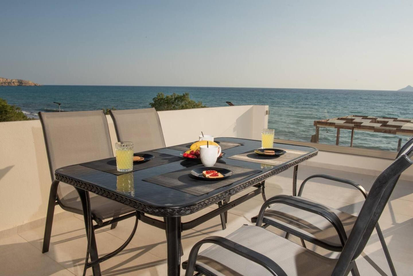 Stella & Eleni Suite With Shared Pool & Open View Kalamaki  Exterior photo