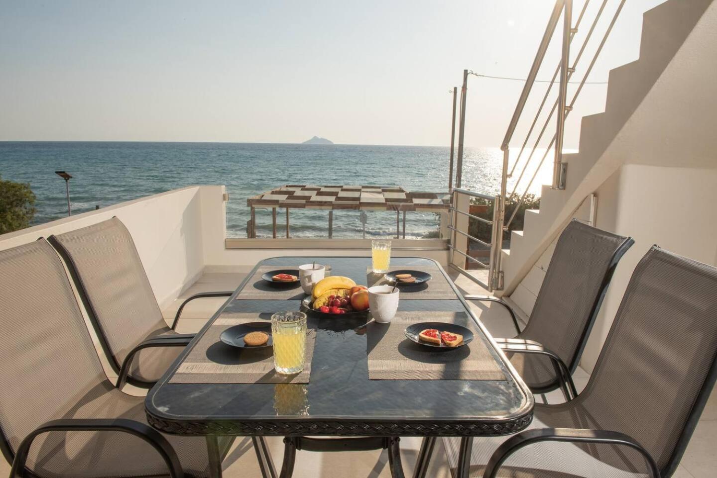 Stella & Eleni Suite With Shared Pool & Open View Kalamaki  Exterior photo